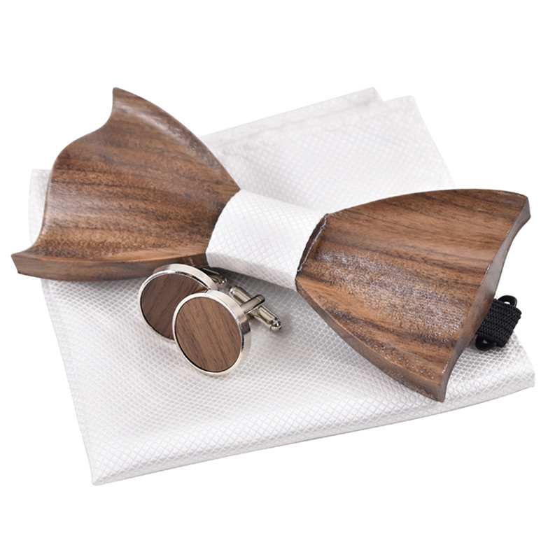 Amparo Miranda® Dřevěný motýlek s kapesníčkem a manžetovými knoflíčky 9038