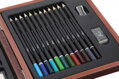 Art box v dřevěném boxu 103 ks AR0939