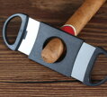 Ořezávač doutníků Guillotine Black 02