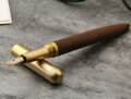 Plnicí pero Wooden WG2034