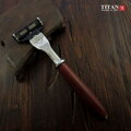 Strojek na holení Titan M3 brown round