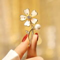 Brož Gold Flower AM304