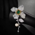 Brož Flower AM618 white