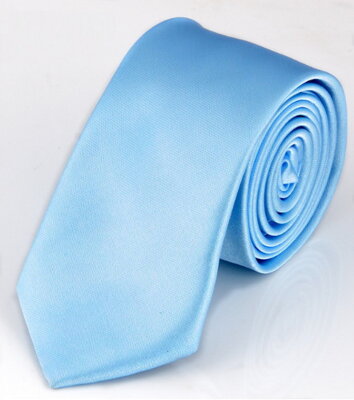 Světle modrá kravata jednobarevná